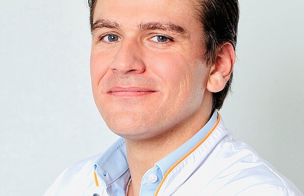 Drs. Christiaan Drijfhout van Hooff