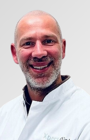 Drs. Dirk-Jan van der Avoort